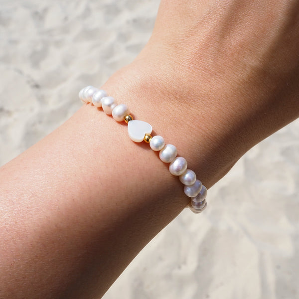 Armband mit Süsswasserperlen